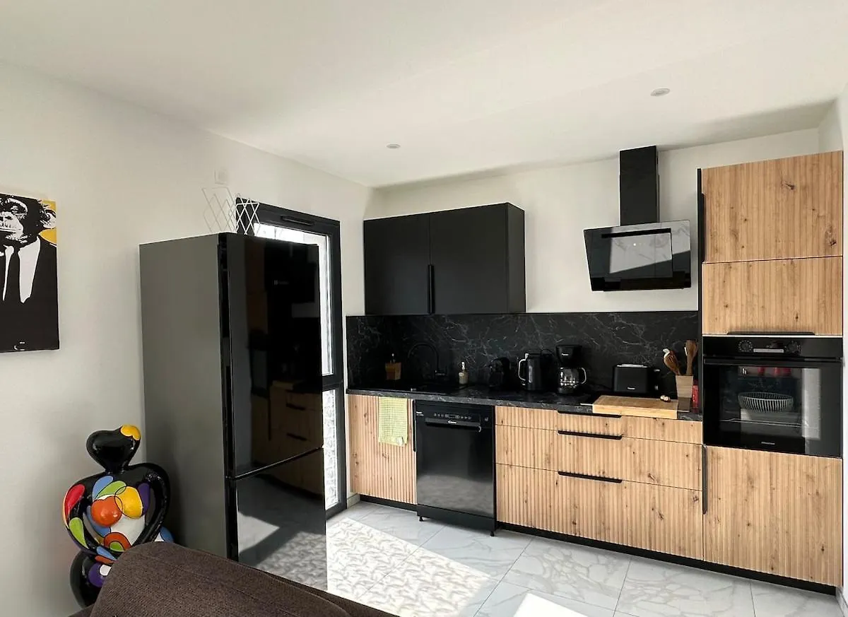 Le Refuge Du Leman, Duplex Neuf De 80M 2, A 5 Minutes De Geneve Pour 4 A 6 Personnes Apartment Douvaine